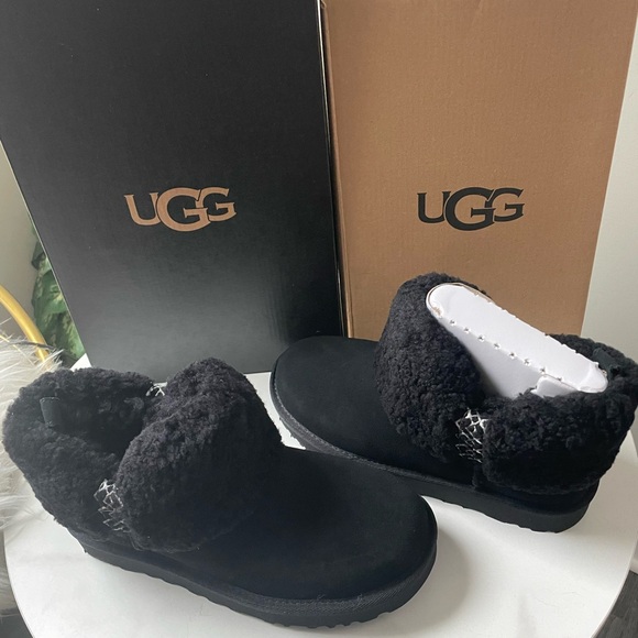 UGG Shoes - Ugg Classic Ultra Mini Braid Slip-On Booties